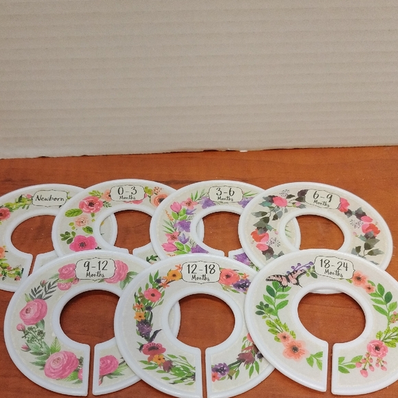 Floral Baby Closet Dividers - Picture 1 of 4